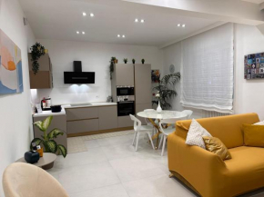 RDhomes Falvo, Vomero